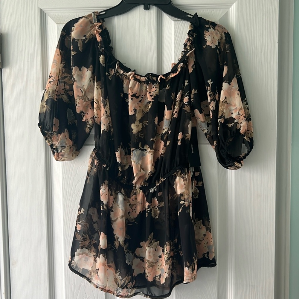 NWT Lulu’s Sheer Off Shoulder Top
